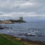 Ciudad y playa.